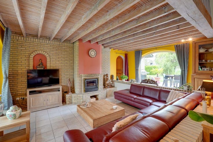 Exceptional Property with Mediterranean Inspiration