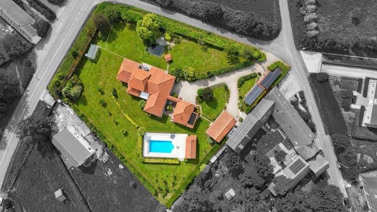 Exceptional Property with Mediterranean Inspiration
