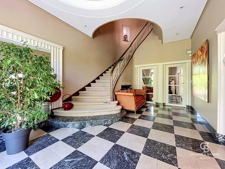 Vert-Chasseur area, Art Deco villa