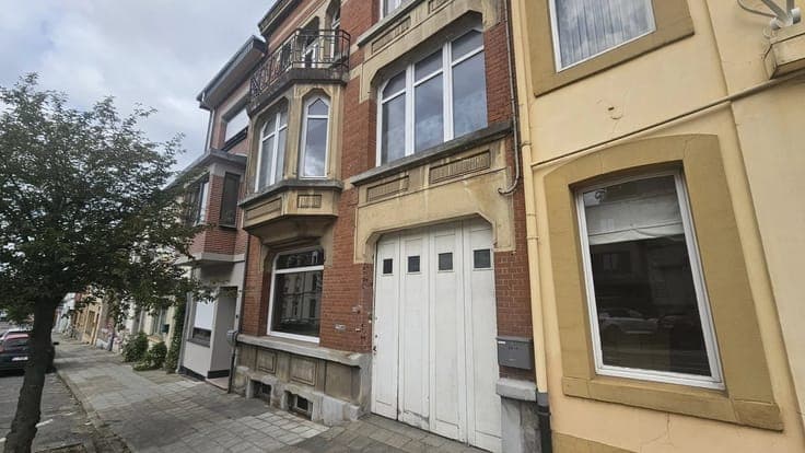 Sale - House Virton - 180,000 €