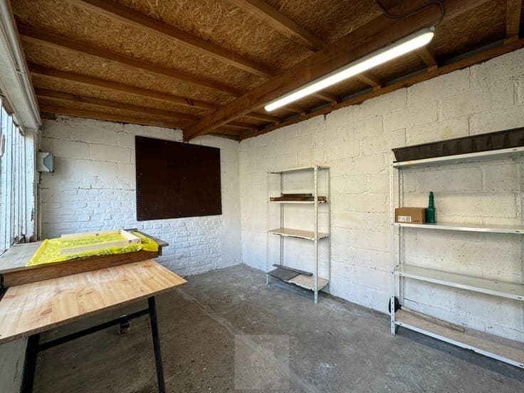 Instapklare woning met toffe stadstuin op gegeerde locatie!