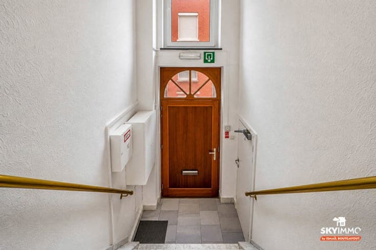 SUPERBE MAISON SPACIEUSE - 6CH -PEB D - ELEC CONFORME -LIEGE