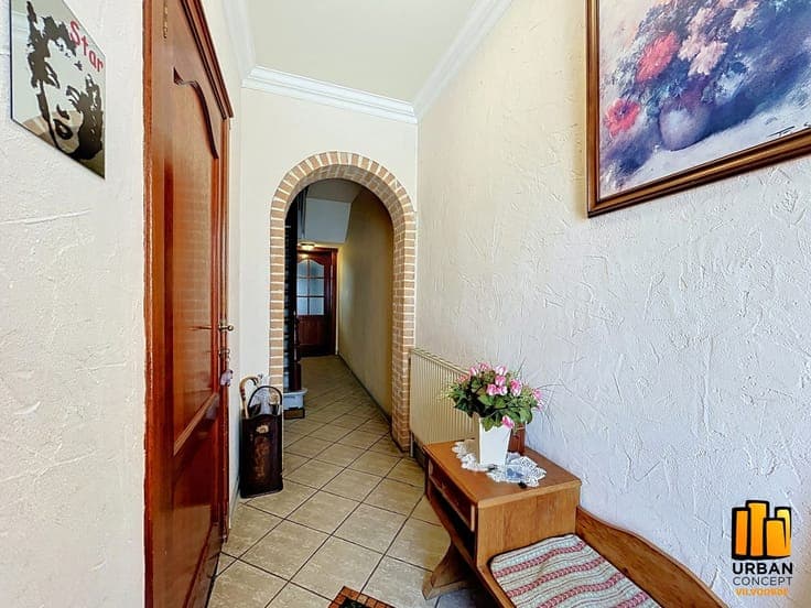 SPACIOUS HOUSE 4 BEDROOMS + GARAGE