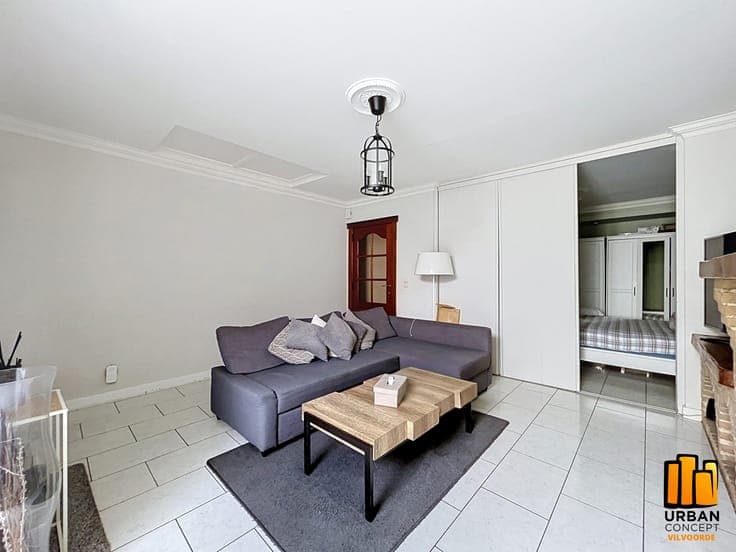 SPACIOUS HOUSE 4 BEDROOMS + GARAGE