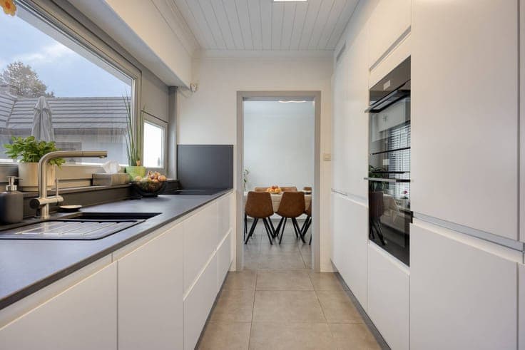 House with 3 bedrooms - EPC A - for sale in the center of Ee