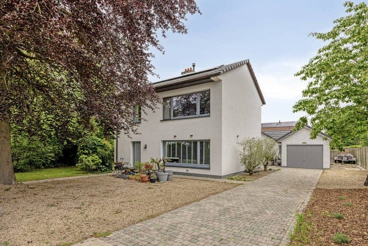 House with 3 bedrooms - EPC A - for sale in the center of Ee