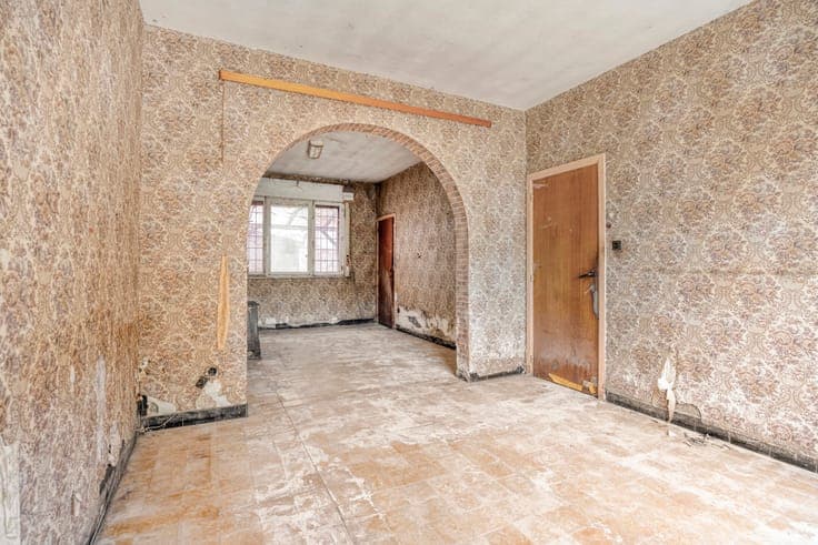 House in Sint-Pieters-Leeuw
