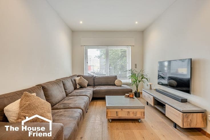 Turnkey and surprisingly spacious home on the outskirts of