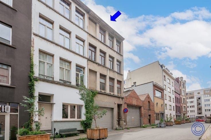 Projectgebouw ca. 700m² in Sint-Andries!