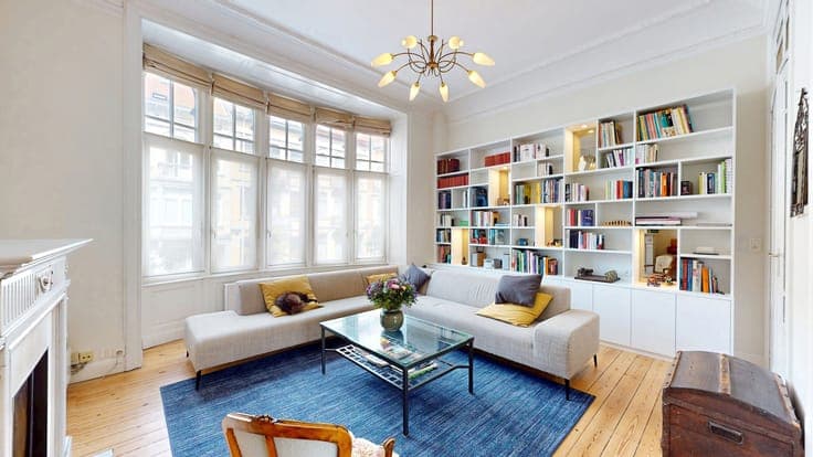 HUART HAMOIR - MAGNIFIQUE IMMEUBLE DE RAPPORT +/- 385M2