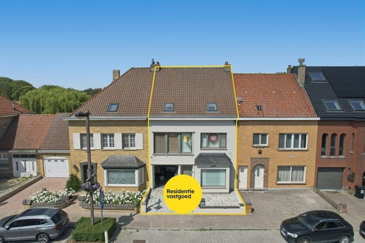 Beautifully finished house in Nieuwpoort-Stad on 284 m².