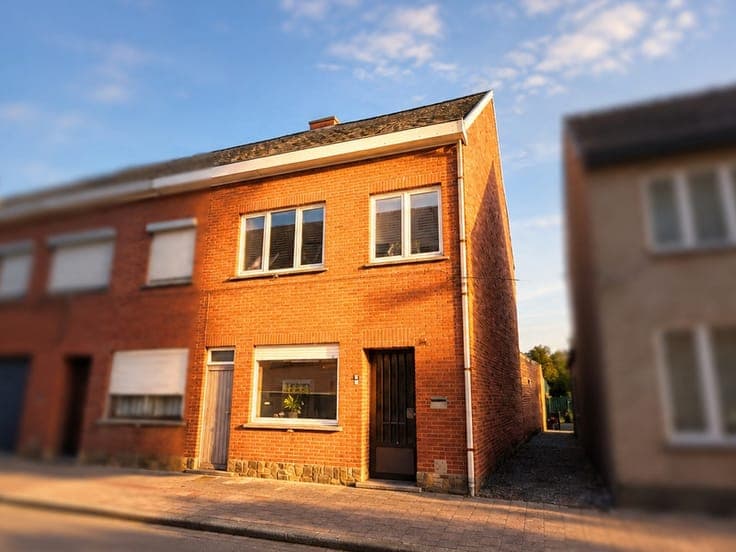 House in Zele