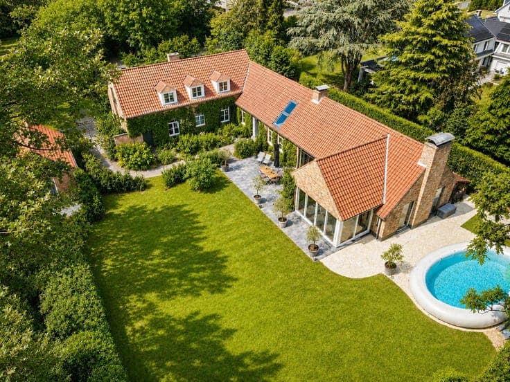 Villa with B&B at prime location for sale in Schilde