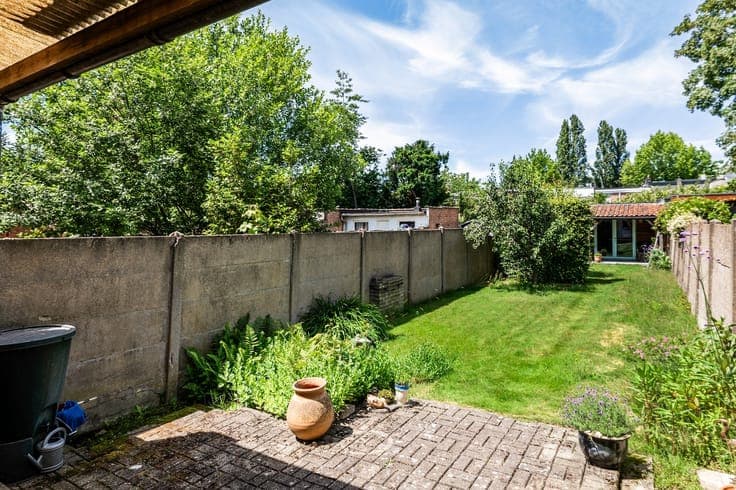 Op te frissen woning op TOP locatie nabij Boelaerpark