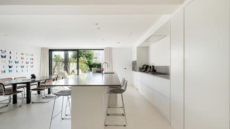 Renovated home in Old Knokke, shops & Groentenmarkt close by