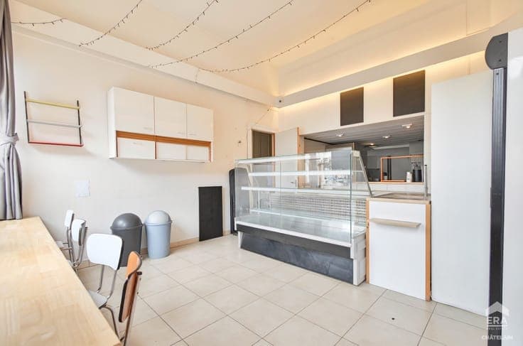 Income-generating building for sale in Saint-Gilles