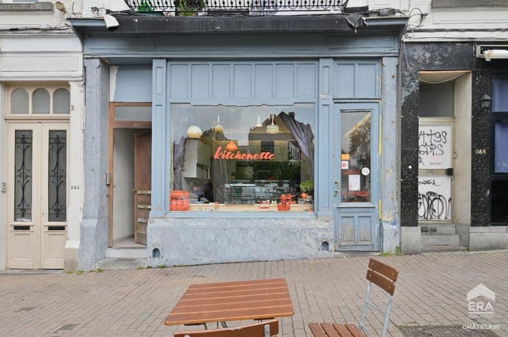 Income-generating building for sale in Saint-Gilles
