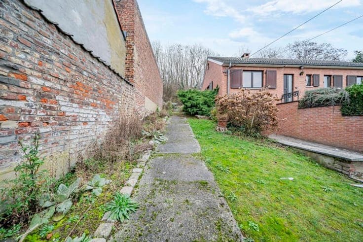 House in Orp-le-Grand