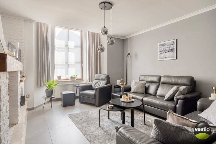 Schitterend gelegen woning met 4 slaapkamers, tuin en gar...