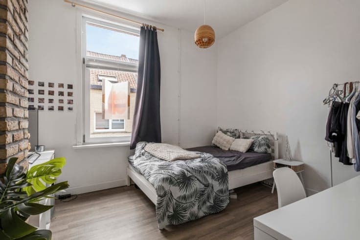 Charming townhouse in prime location near the center Ghent!