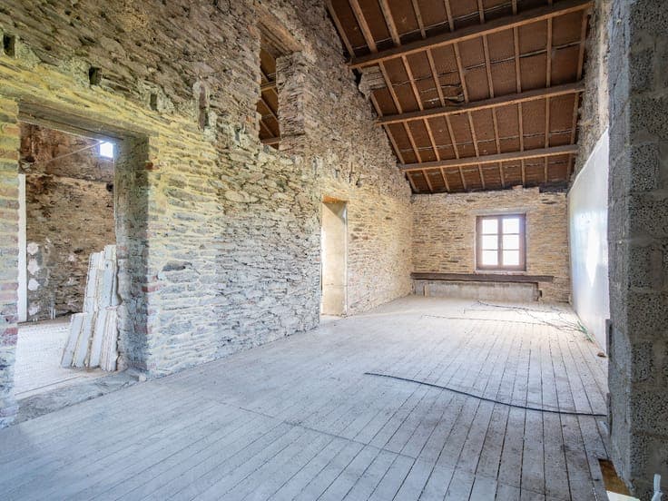 Detached house with approved holiday let in Bellefontaine