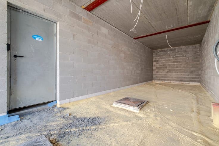 Maison neuve 3 façades de 214 m² avec terrasse et garage