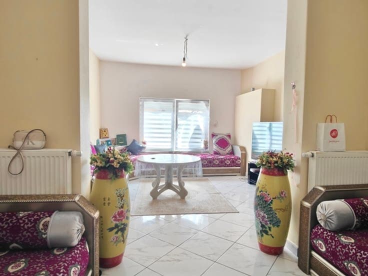 Single-family house for SALE