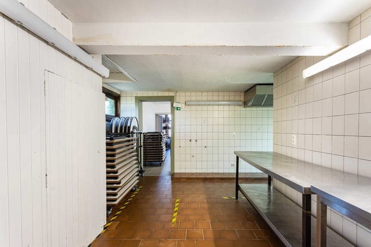 For sale – Versatile commercial property with residential po