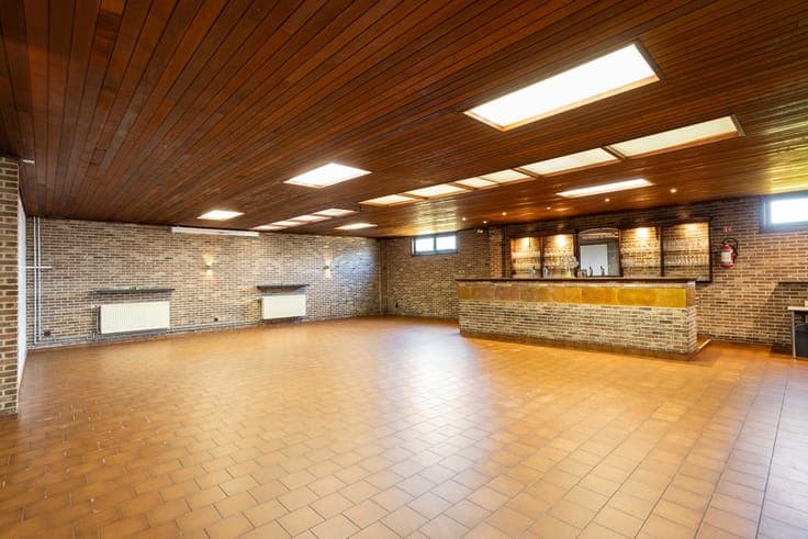 For sale – Versatile commercial property with residential po