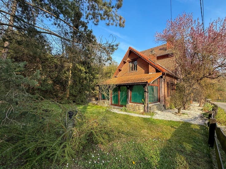 House in Sambreville