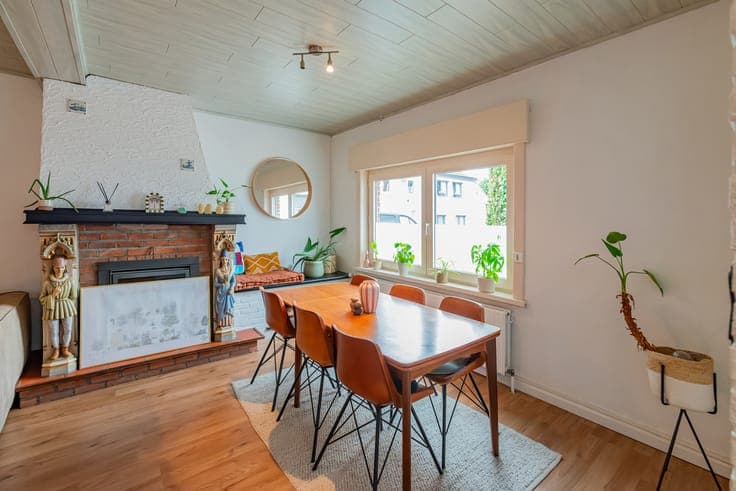 Family home with 4 bedrooms and garden in Lembeek