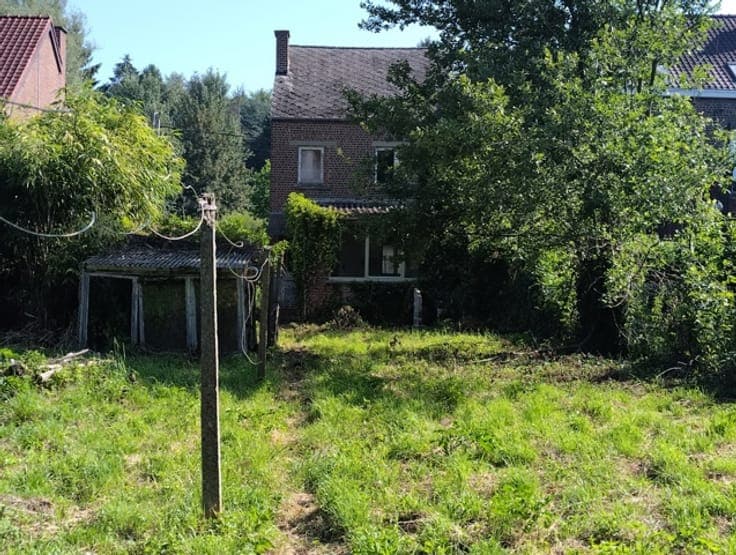 House in need of renovation