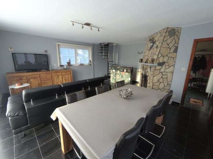 Bright 4-facade villa with garden (7a 22ca) – Waterloo