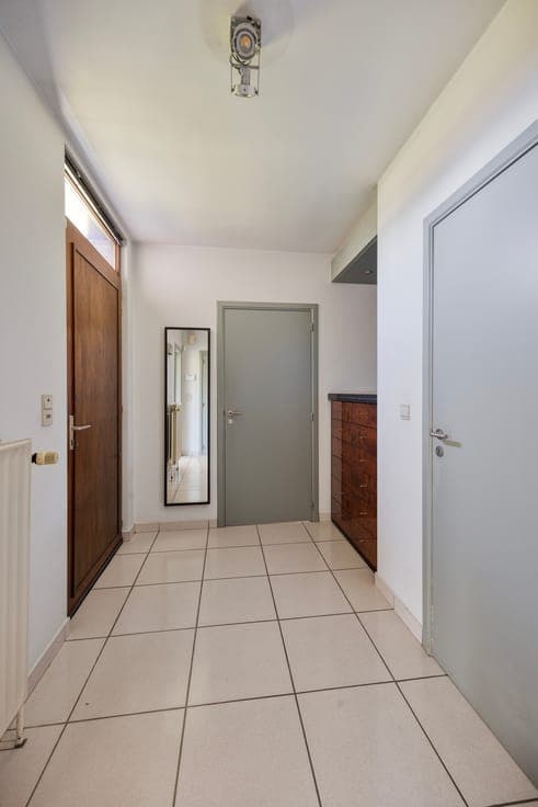 Spacious 4 bedroom villa in Halle