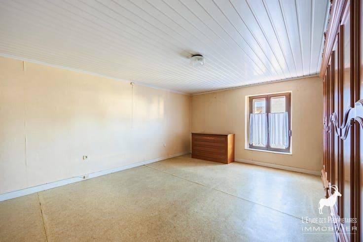 House for sale in Dampremy
