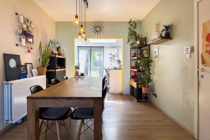 Instapklare woning met 3 slaapkamers en tuin te koop op g...