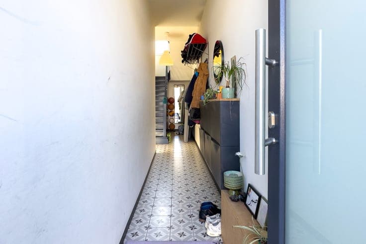 Instapklare woning met 3 slaapkamers en tuin te koop op g...