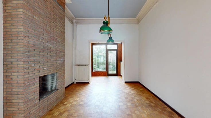 COLIGNON / ST SERVAIS – SPACIOUS INTERIOR