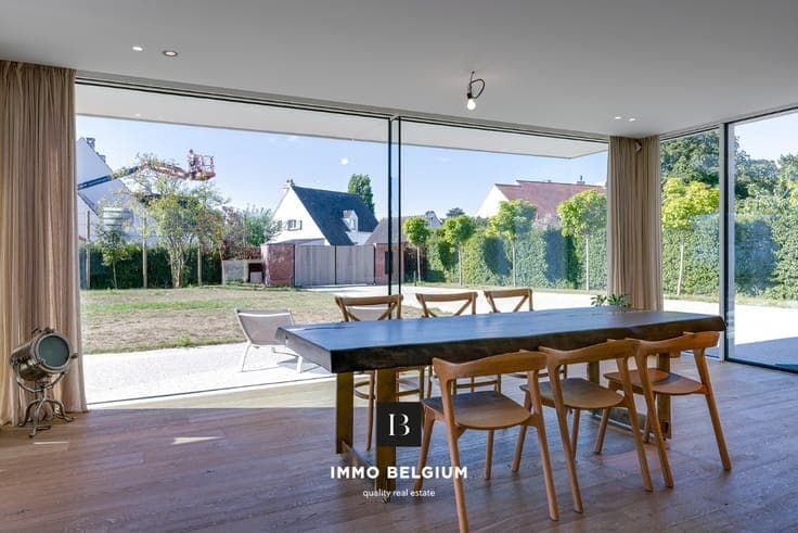 Luxury villa along the dune forests between De Haan and W...