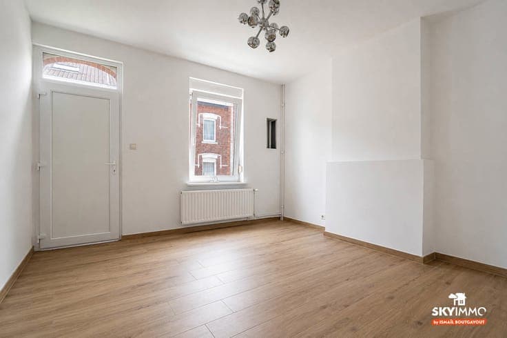 GRÂCE-HOLLOGNE - MAISON 3 CH. AVEC JARDIN - GROS POTENTIEL