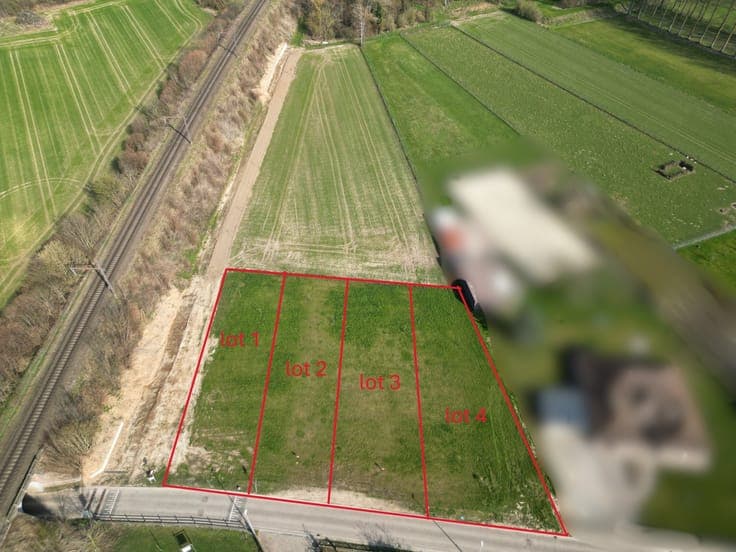 4 KLASSIEKE MODELWONINGEN IN OPEN BEBOUWING -LEEUWERWEG, ...