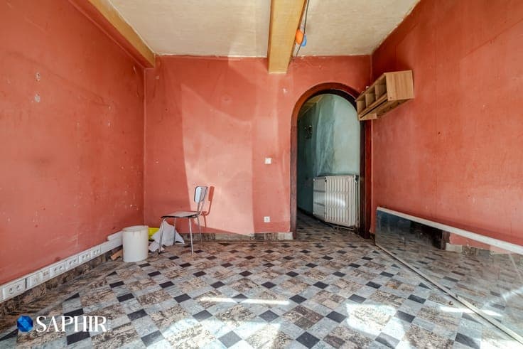 Huy : maison à rénover avec potentiel de rendement