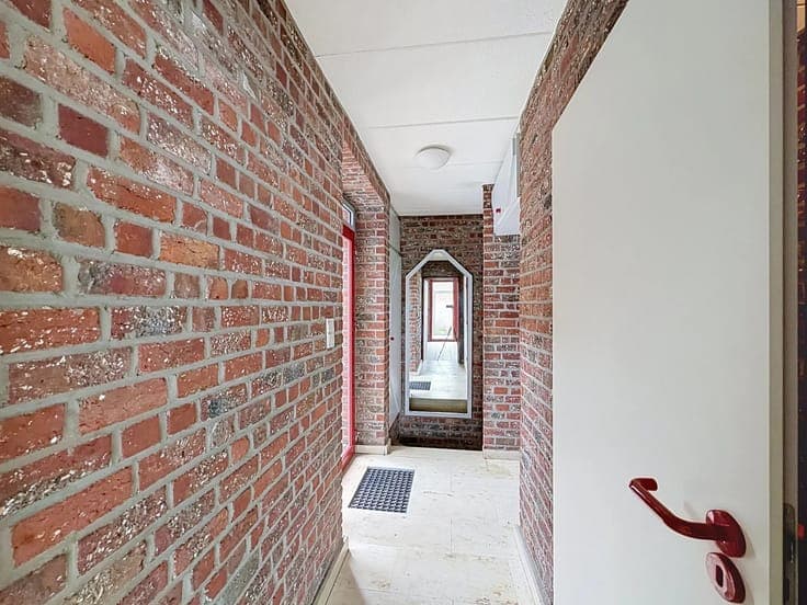 Sale - House Mol - 249,000 €
