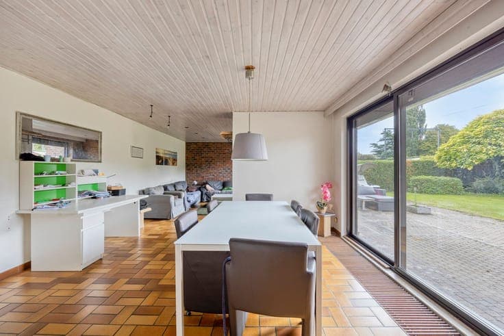 Spacious family home with garden and garage in Hasselt