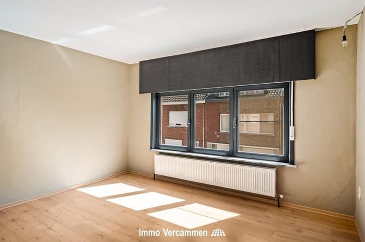 Perfect instapklare woning met 4 slpks te Sint-Katelijne-Wav