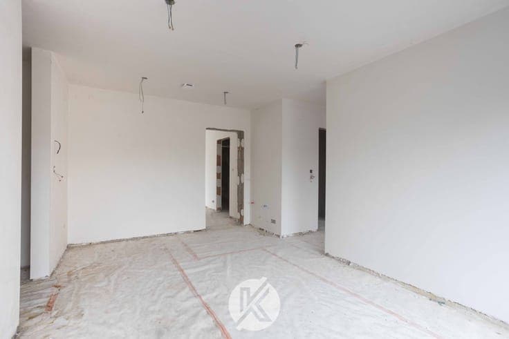 Verder af te werken nieuwbouwwoning