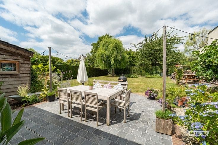 Renovated 3-bedroom family home for sale in Nukerke!