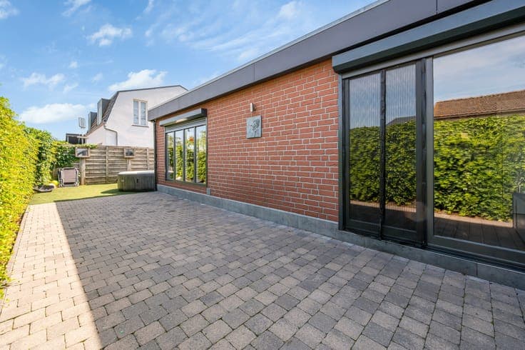Prachtige, vrijstaande bungalow met tuin in groene omgeving
