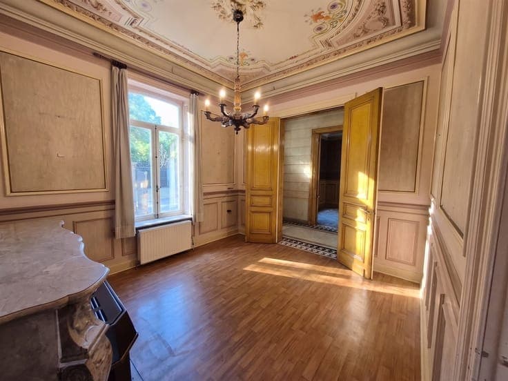 Mansion