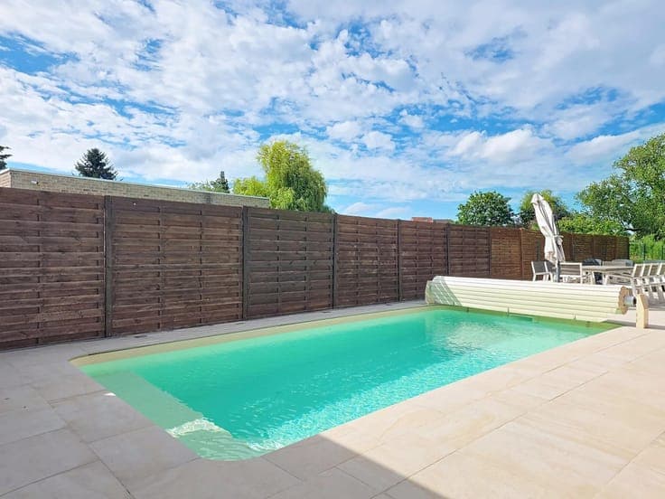 Sale - Villa Sint-Pieters-Leeuw - 699,000 €